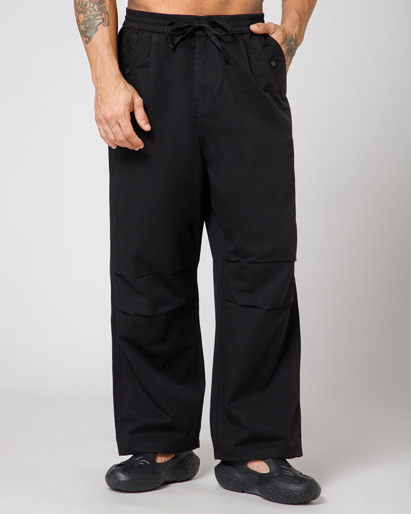 Creeklife Parachute Pants – Black