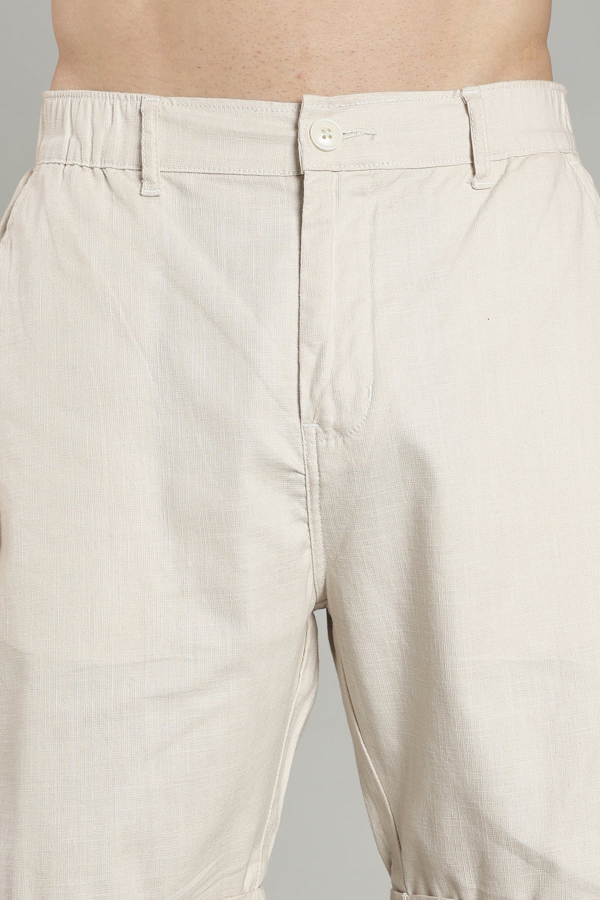 mens-linen-shorts-off-white-fabric-detail